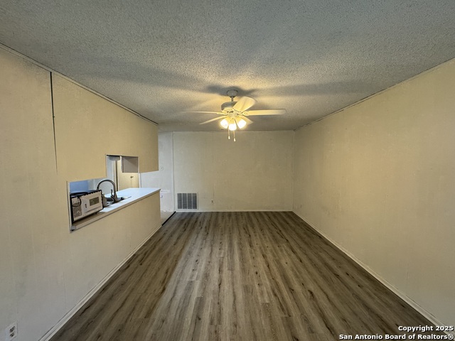 Listing photo id 9 for 4814 Dick Gordon