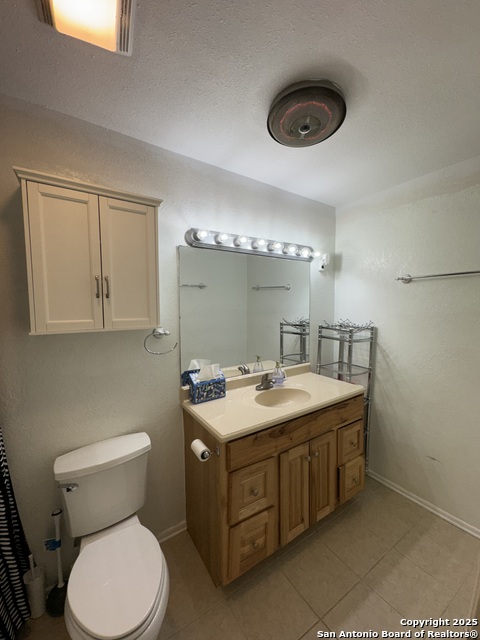 Listing photo id 13 for 4814 Dick Gordon