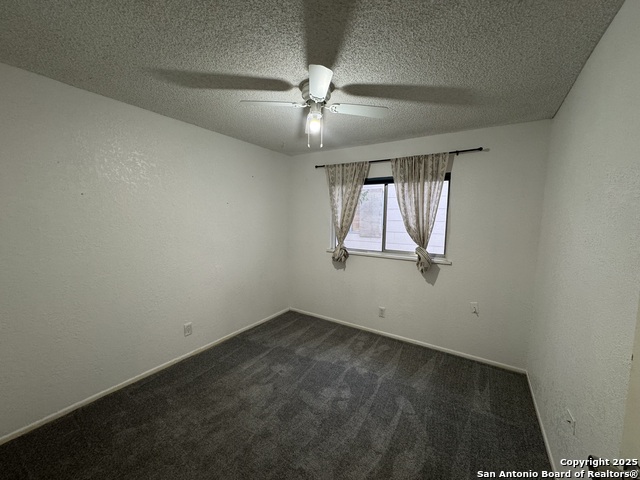 Listing photo id 18 for 4814 Dick Gordon