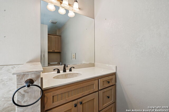 Image 22 of 35 For 1331 Hilltop Rdg