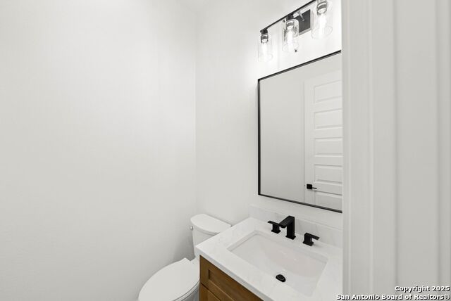 Image 29 of 40 For 1053 Live Oak Dr