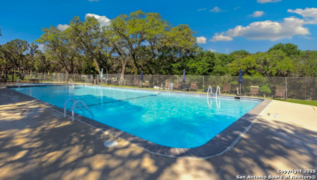 Image 37 of 40 For 1053 Live Oak Dr