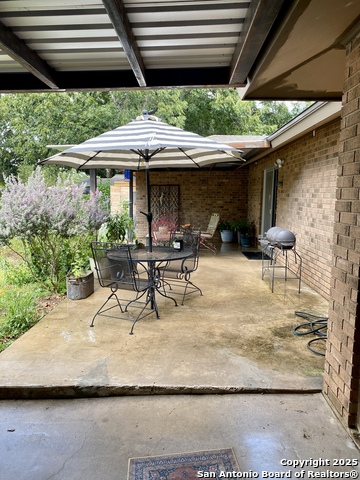 Image 20 of 26 For 740 Skylane Dr S