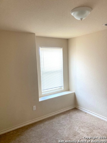 Image 7 of 14 For 7030 Lakeview  102