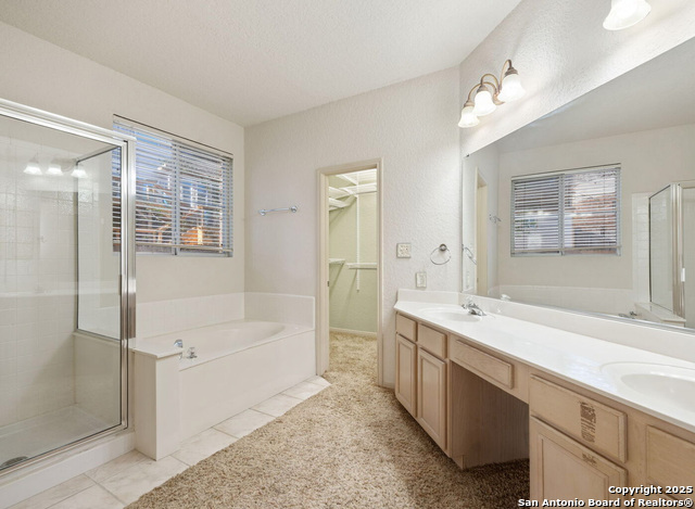 Image 21 of 38 For 21039 La Pena