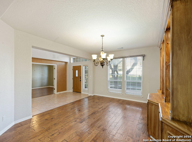 Image 3 of 38 For 21039 La Pena