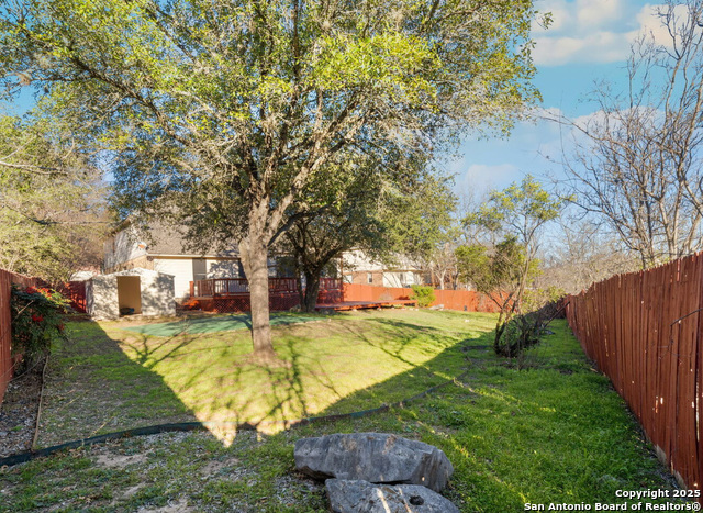 Image 33 of 38 For 21039 La Pena