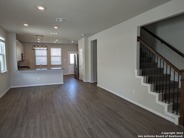 Image 3 of 22 For 5126 Longhorn Riv