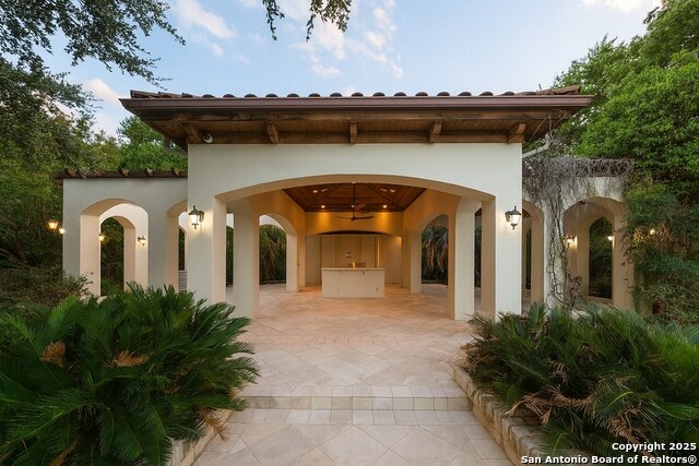 Listing photo id 30 for 217 Bella Riva