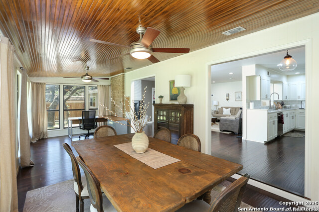 Image 13 of 46 For 206 Yosemite Dr