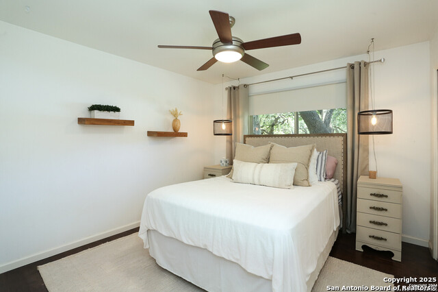 Image 18 of 46 For 206 Yosemite Dr