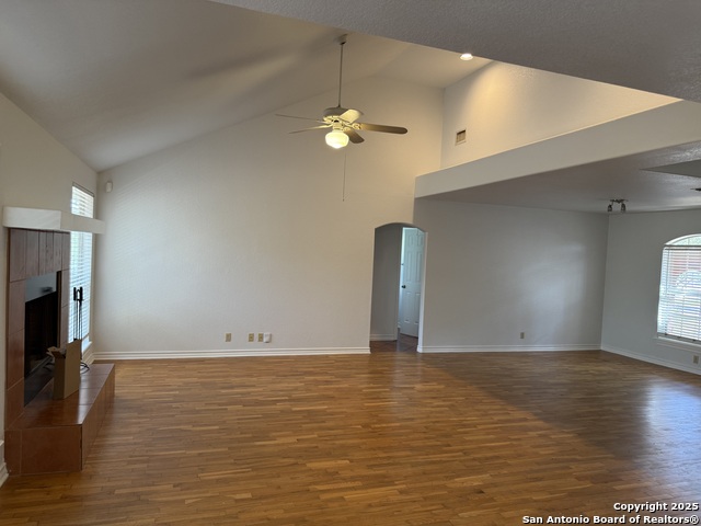 Image 10 of 25 For 1907 Summerwood Dr