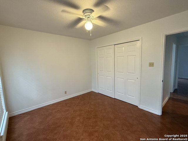 Image 20 of 25 For 1907 Summerwood Dr