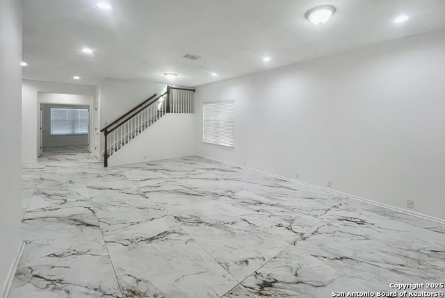 Image 3 of 31 For 25635 Wentink