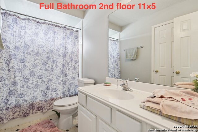 Listing photo id 16 for 7426 Rosepath Ln