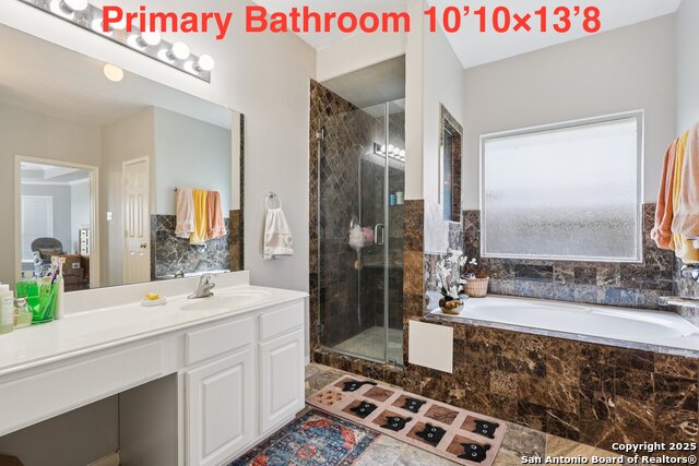 Listing photo id 4 for 7426 Rosepath Ln