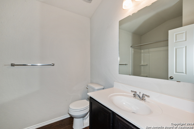 Image 19 of 25 For 108 Fabarm Ln
