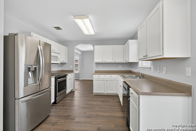 Image 11 of 33 For 10411 Artesia