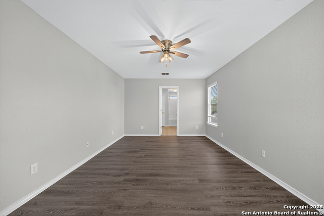 Image 15 of 33 For 10411 Artesia