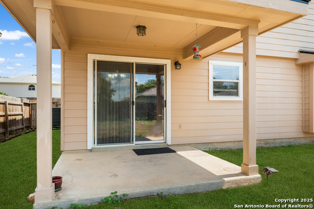 Image 26 of 33 For 10411 Artesia