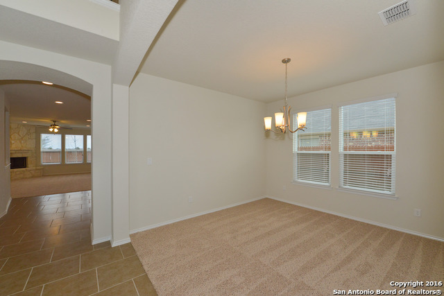 Listing photo id 10 for 3408 Woodlawn Farms