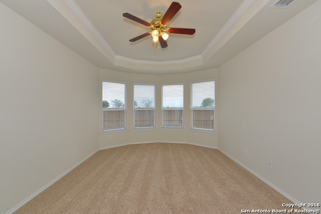 Listing photo id 12 for 3408 Woodlawn Farms