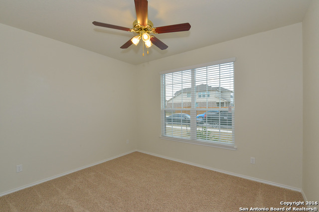 Listing photo id 17 for 3408 Woodlawn Farms