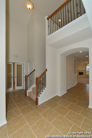 Listing photo id 1 for 3408 Woodlawn Farms