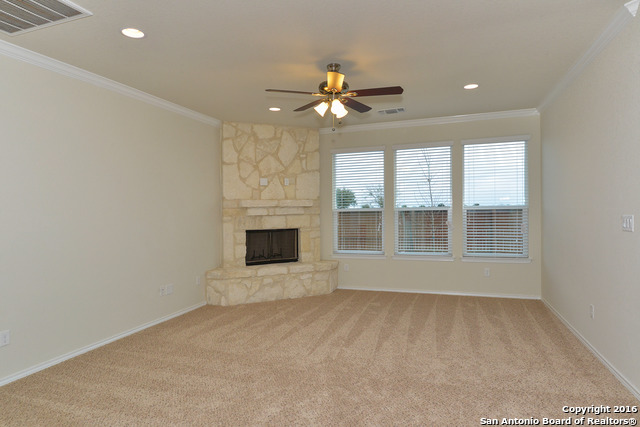 Listing photo id 2 for 3408 Woodlawn Farms