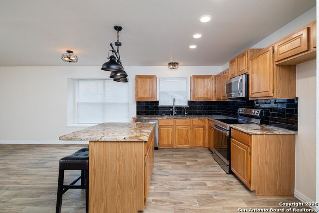 Image 12 of 28 For 3617 Granite