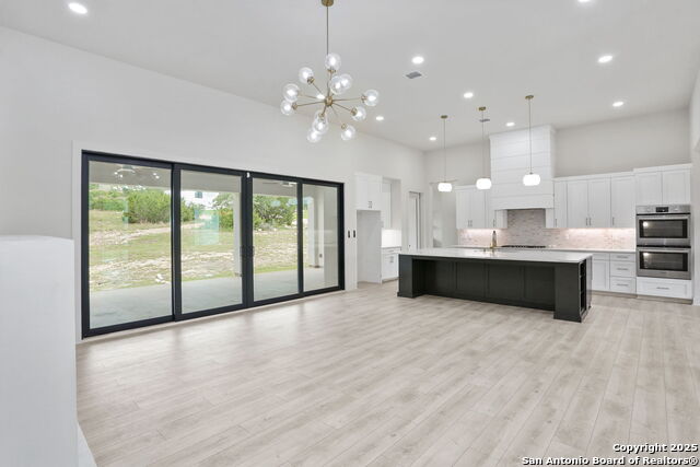 Image 16 of 35 For 11010 Nina  