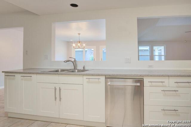 Image 9 of 22 For 6019 Royal Breeze