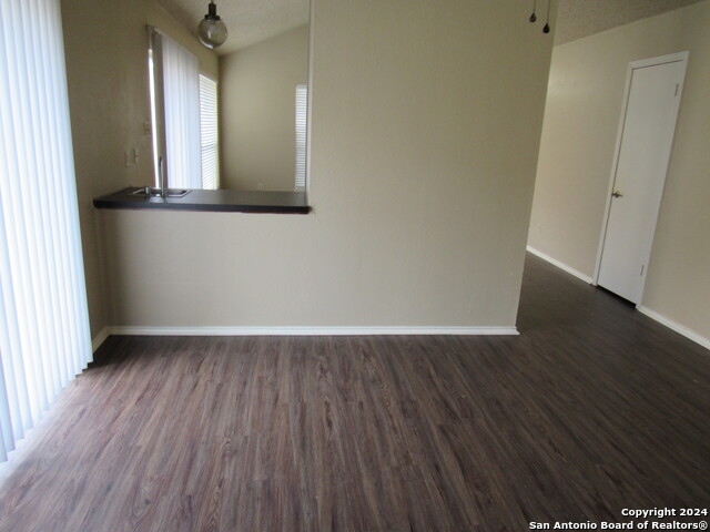 Image 2 of 11 For 701 Meadow Arbor