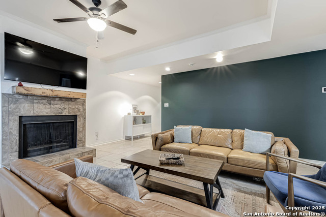 Image 9 of 32 For 7930 Roanoke  401