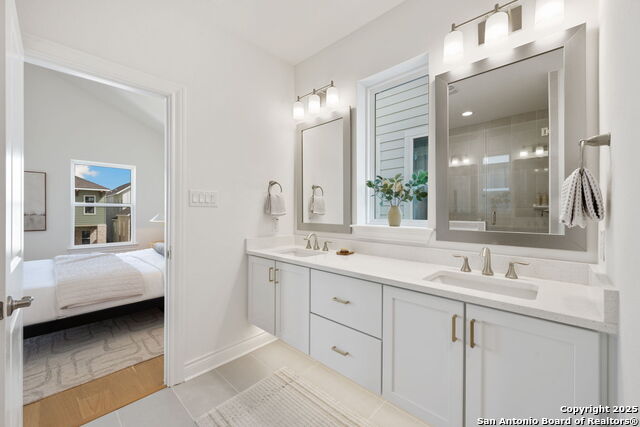 Image 8 of 11 For 795 N Academy Ave