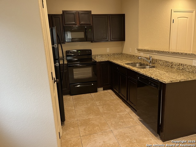 Image 10 of 27 For 7006 Donovan Way  101