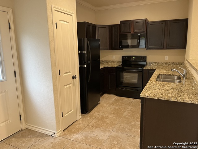 Image 9 of 27 For 7006 Donovan Way  101