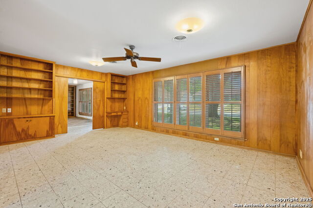 Image 8 of 24 For 711 Oban  