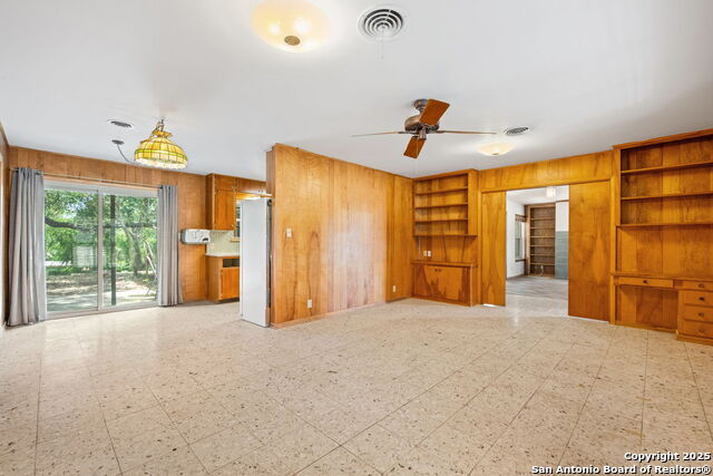 Image 9 of 24 For 711 Oban  