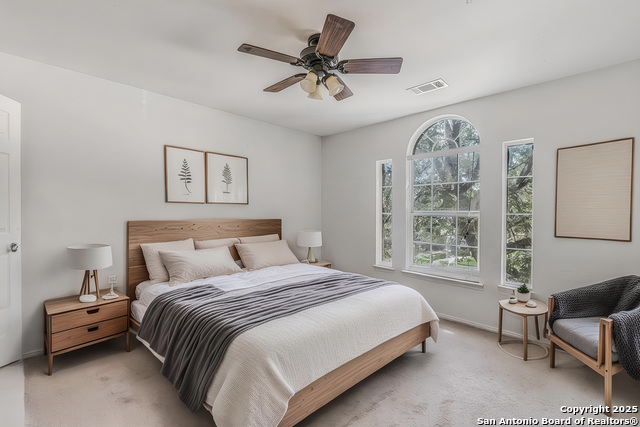 Listing photo id 10 for 14727 Arbor Trace