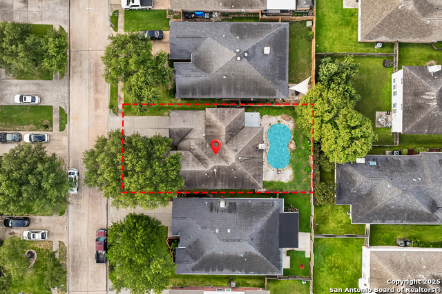 Listing photo id 5 for 14727 Arbor Trace