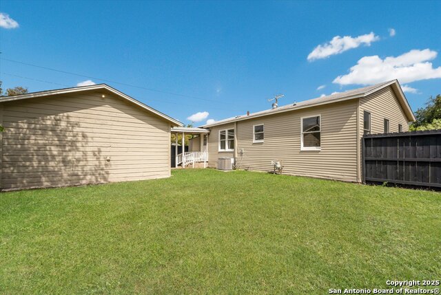 Image 30 of 33 For 530 John Page Dr