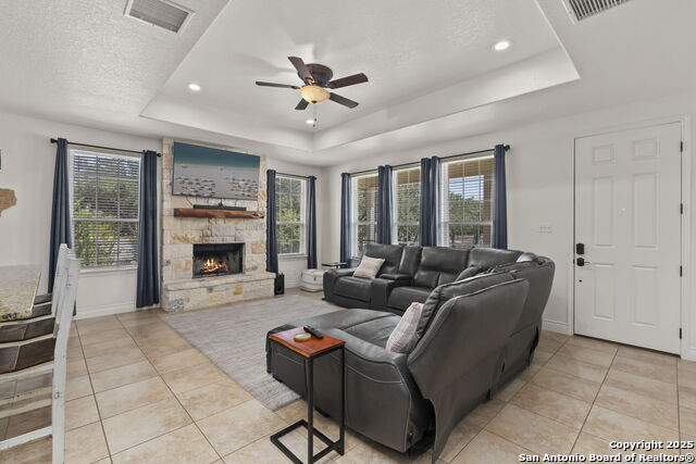 Image 6 of 46 For 1608 Lake Ridge