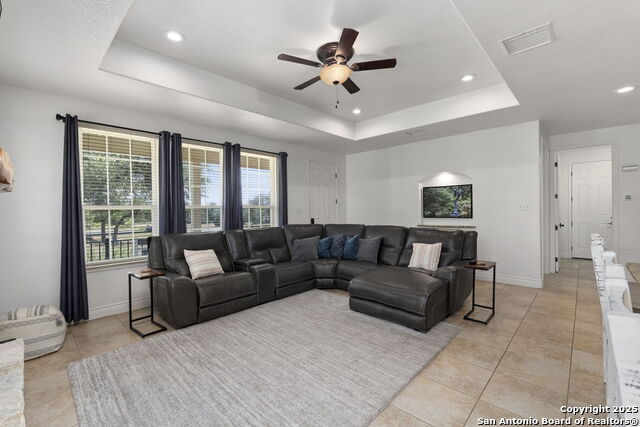 Image 9 of 46 For 1608 Lake Ridge