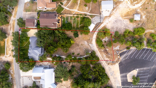 Listing photo id 5 for 1761 Lakeside W