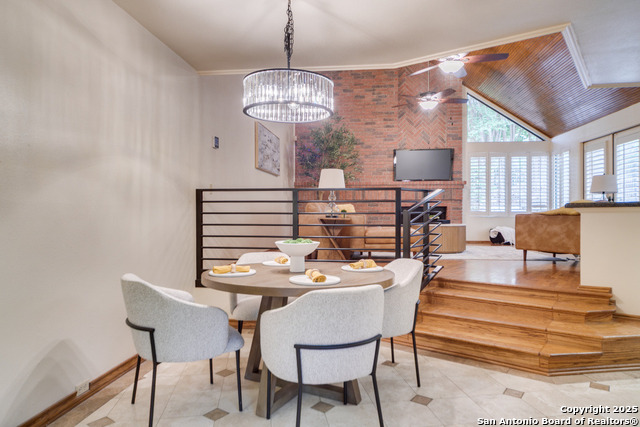 Listing photo id 12 for 3 Amber Gln  