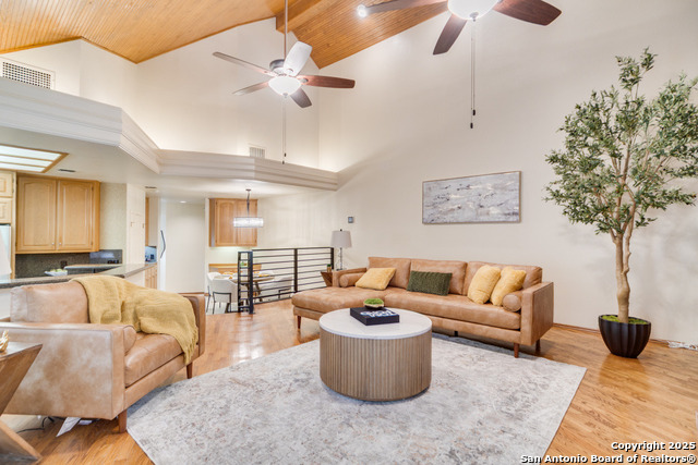 Listing photo id 14 for 3 Amber Gln  