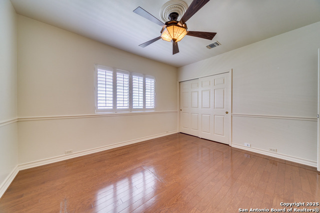 Listing photo id 27 for 3 Amber Gln  