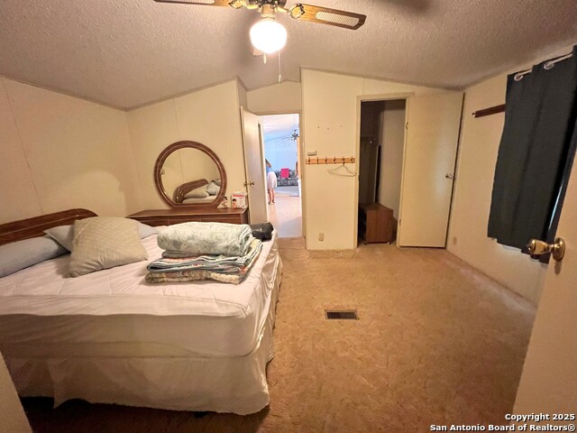 Listing photo id 8 for 139 Quail Ridge