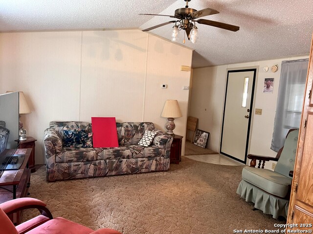 Listing photo id 3 for 139 Quail Ridge